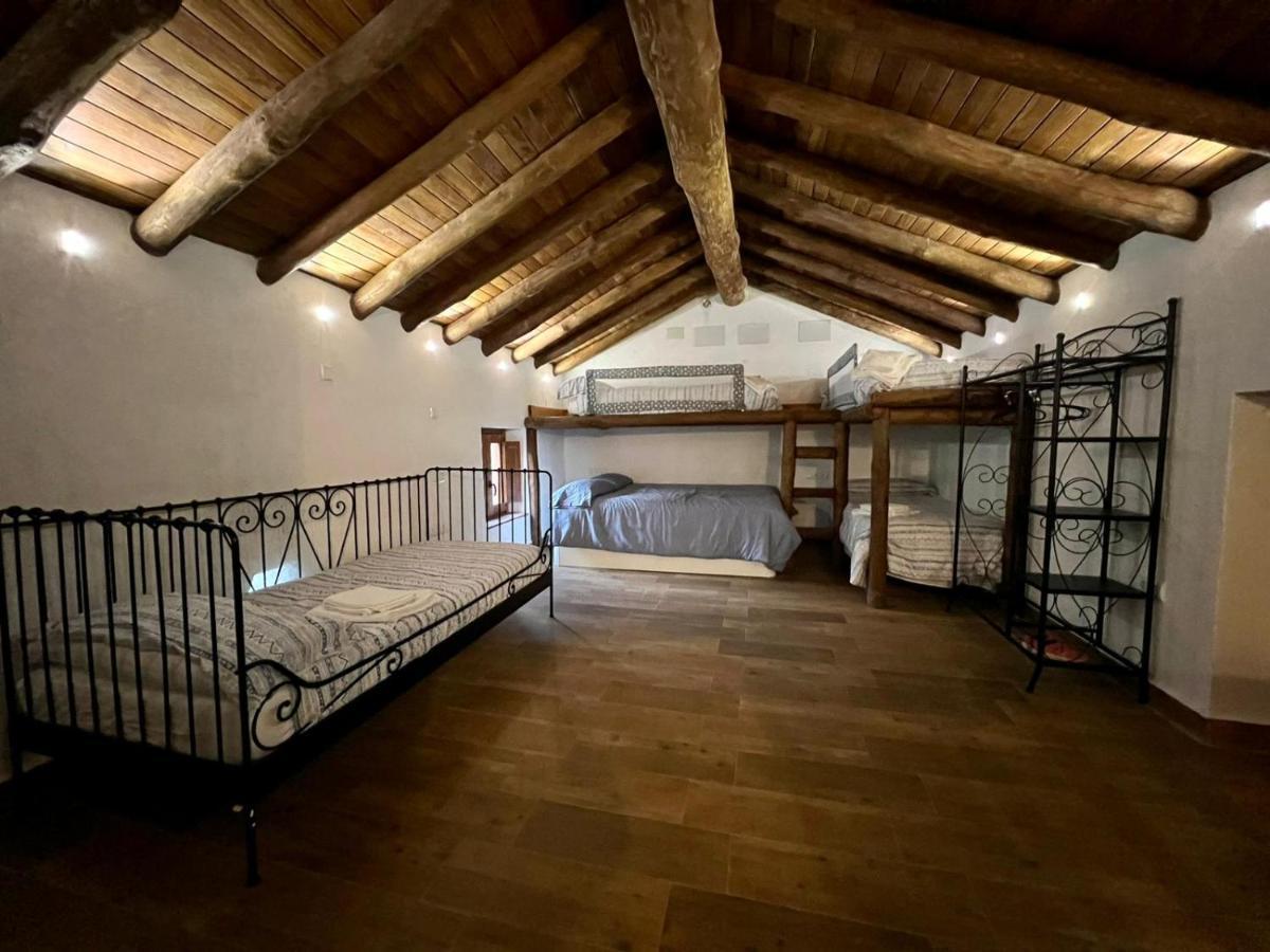 Casa Barranco Villa Juzcar Bagian luar foto